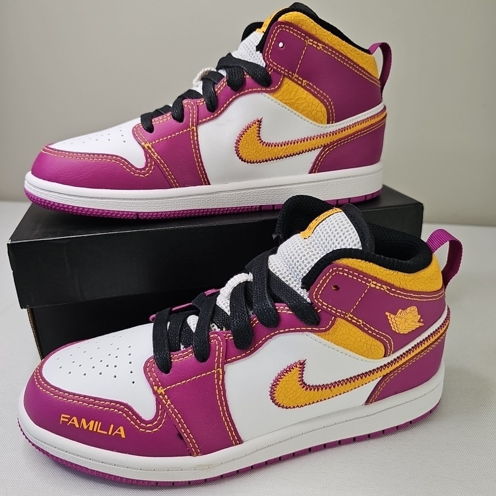 3Y 4.5W Nike Air Jordan 1 Mid Dia De Los Muertos DC0499-100 New In Box - Picture 1 of 11